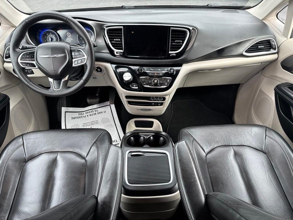 Chrysler Pacifica Touring L FWD 2022