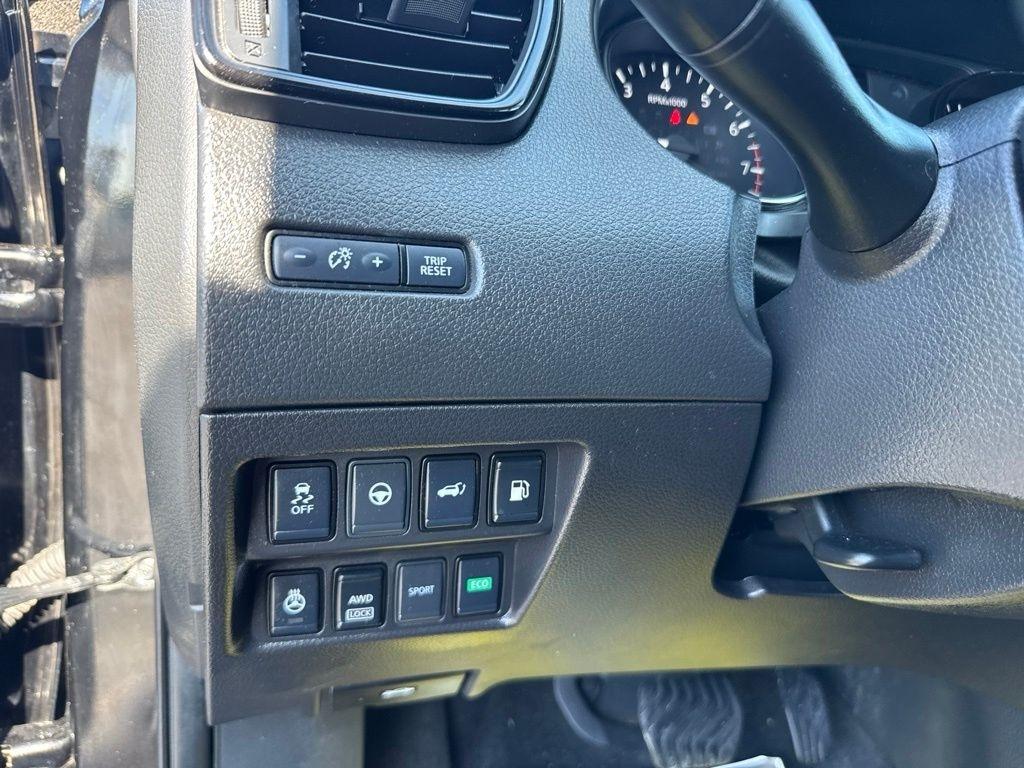 Nissan Rogue AWD SV 2020