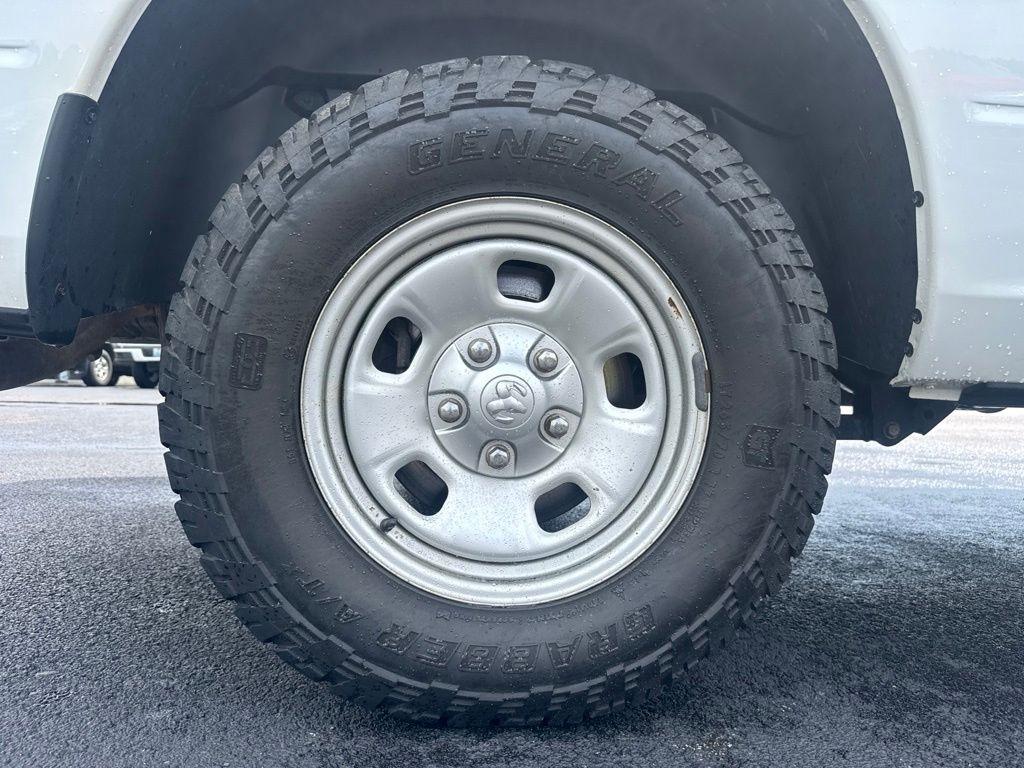 RAM 1500 Classic Tradesman 4x4 Crew Cab 5'7" Box 2020