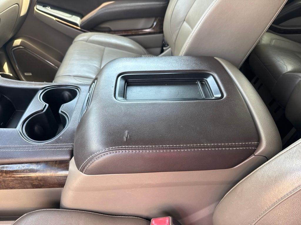 Chevrolet Tahoe 4WD 4dr LT 2017