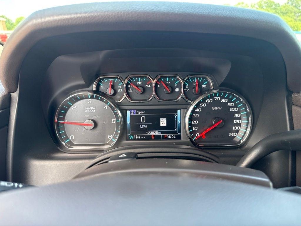 Chevrolet Tahoe 4WD 4dr LT 2017