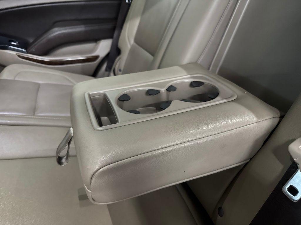 Chevrolet Tahoe 4WD 4dr LT 2019