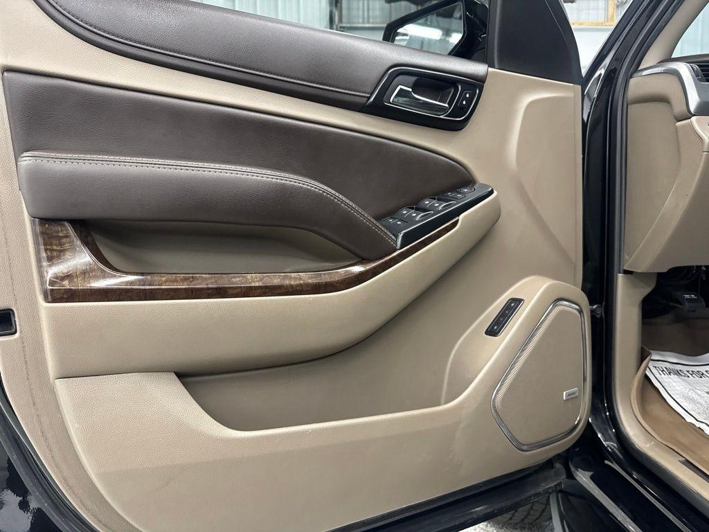 Chevrolet Tahoe 4WD 4dr LT 2019