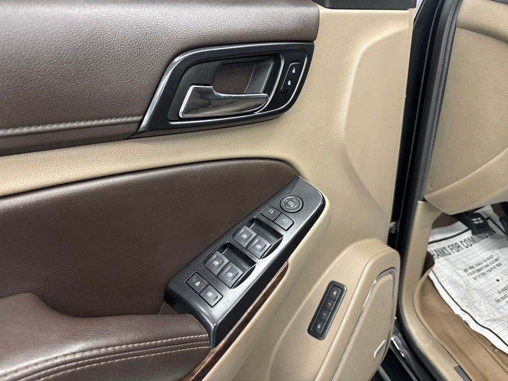 Chevrolet Tahoe 4WD 4dr LT 2019
