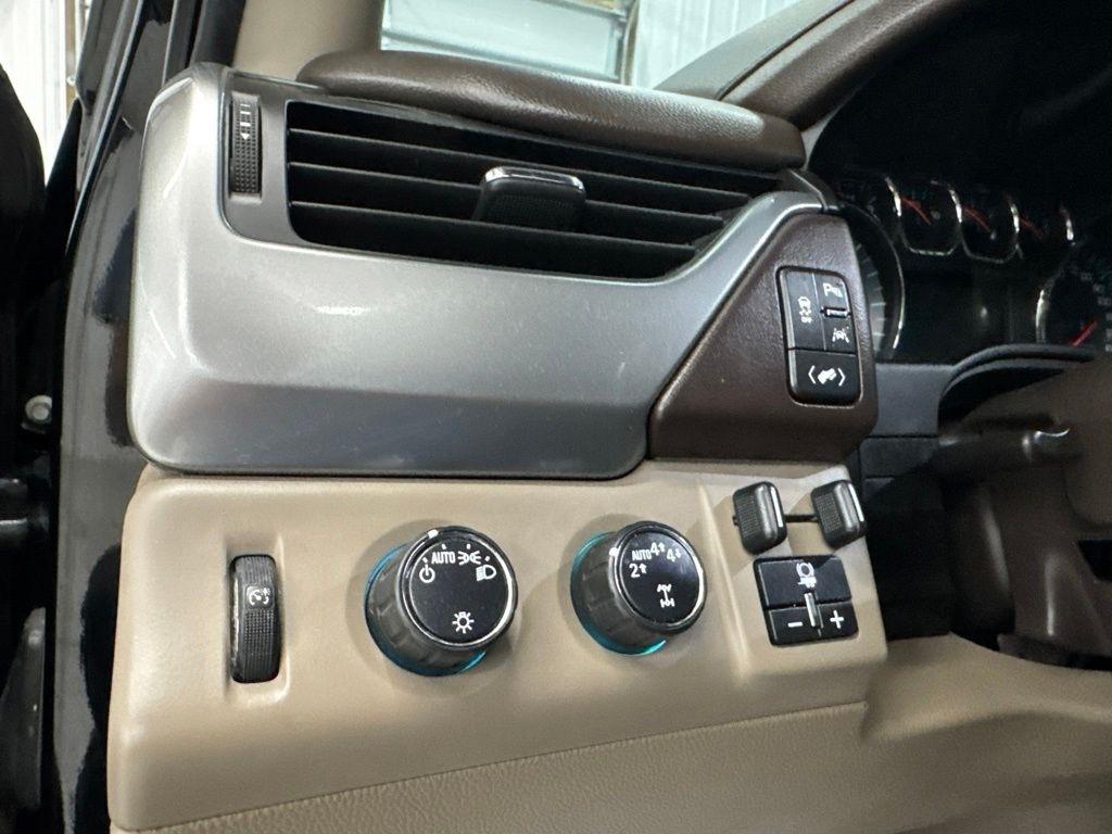 Chevrolet Tahoe 4WD 4dr LT 2019
