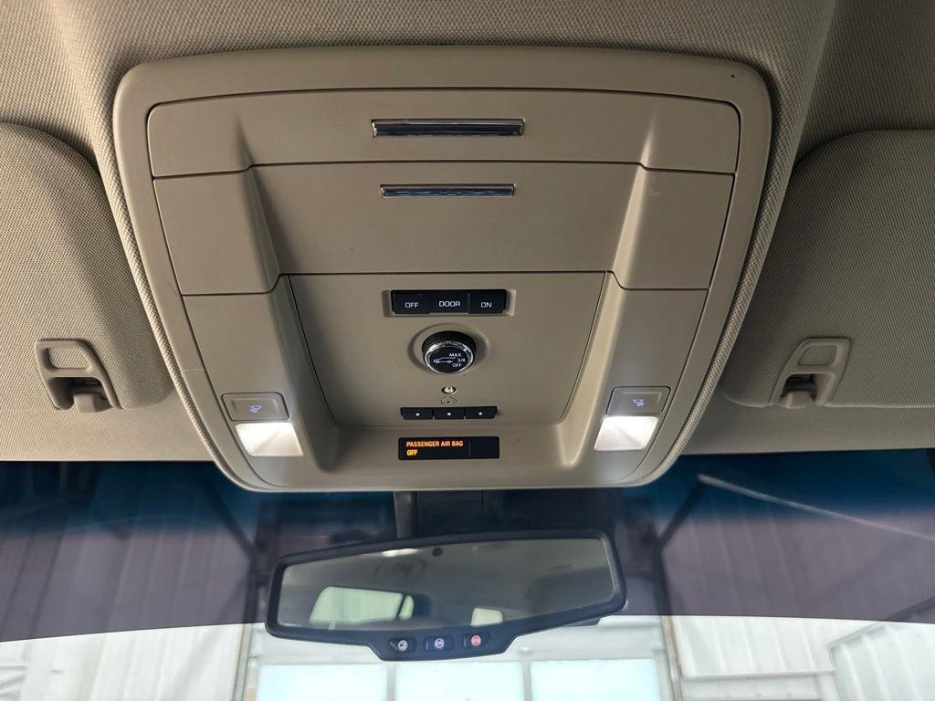 Chevrolet Tahoe 4WD 4dr LT 2019