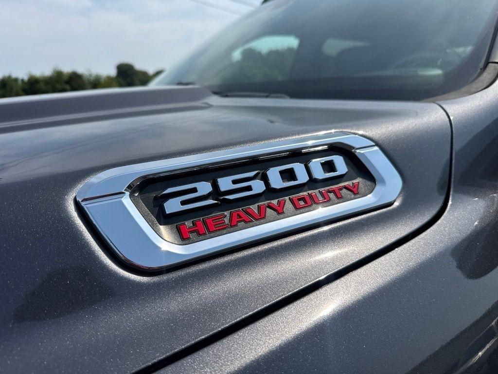 RAM 2500 Limited 4x4 Mega Cab 6'4" Box 2019