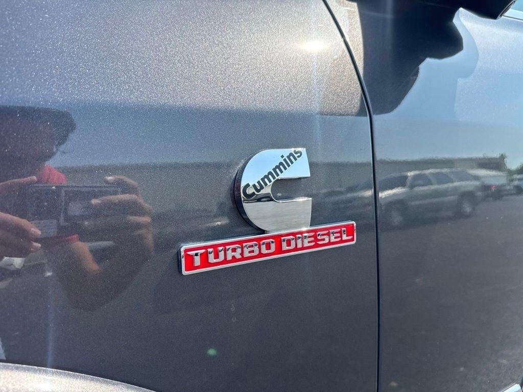 RAM 2500 Limited 4x4 Mega Cab 6'4" Box 2019