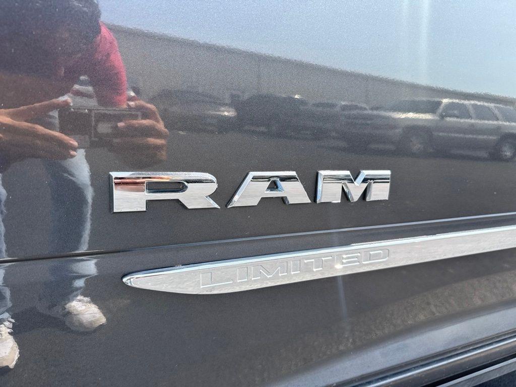 RAM 2500 Limited 4x4 Mega Cab 6'4" Box 2019