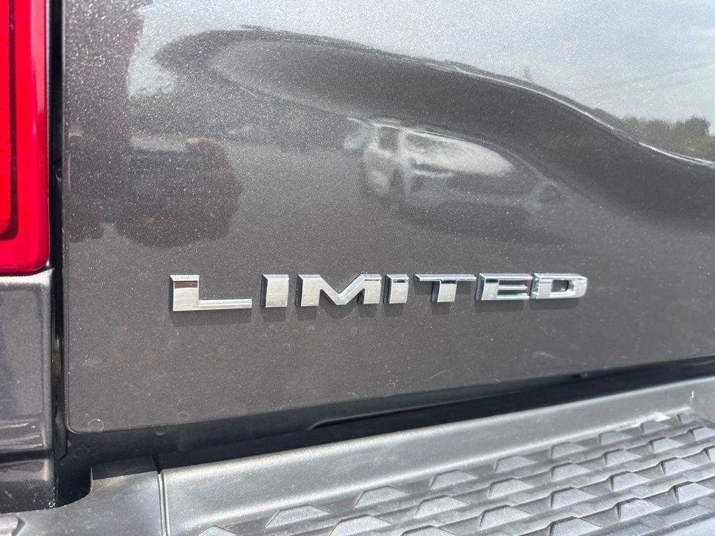 RAM 2500 Limited 4x4 Mega Cab 6'4" Box 2019