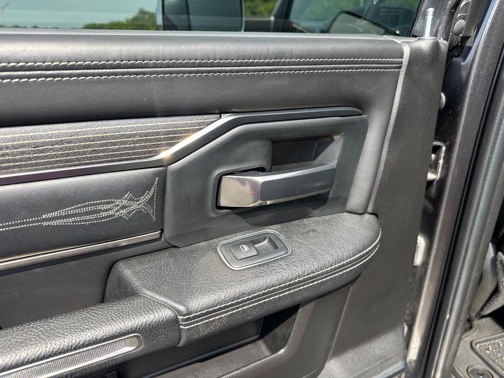 RAM 2500 Limited 4x4 Mega Cab 6'4" Box 2019