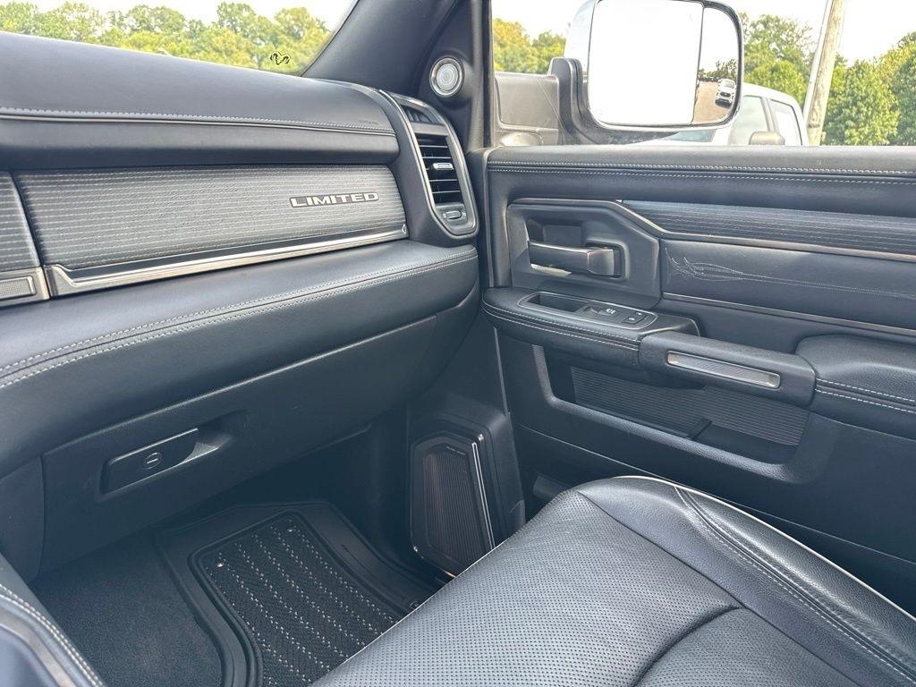 RAM 2500 Limited 4x4 Mega Cab 6'4" Box 2019