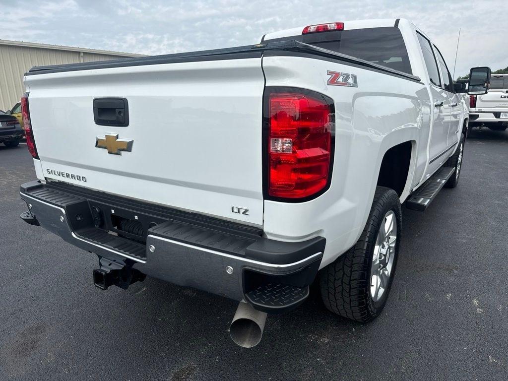 Chevrolet Silverado 2500HD 4WD Crew Cab 153.7" LTZ 2017