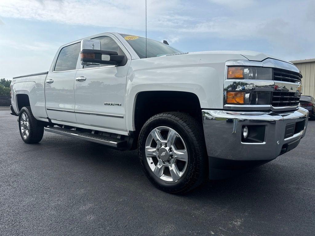 Chevrolet Silverado 2500HD 4WD Crew Cab 153.7" LTZ 2017