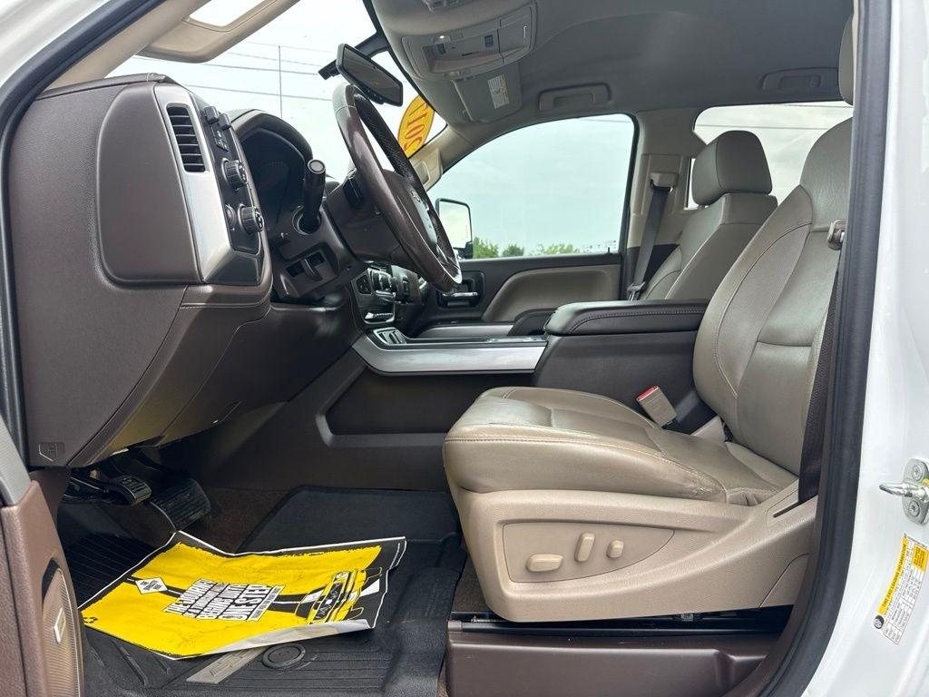 Chevrolet Silverado 2500HD 4WD Crew Cab 153.7" LTZ 2017
