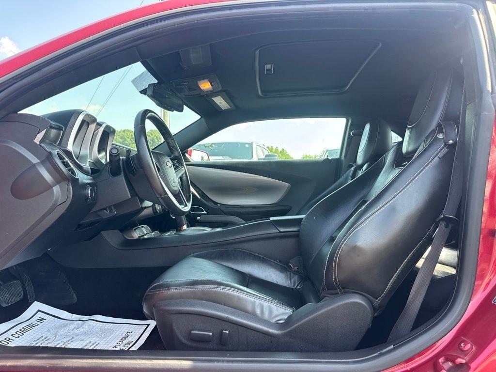 Chevrolet Camaro 2dr Cpe 2LT 2012