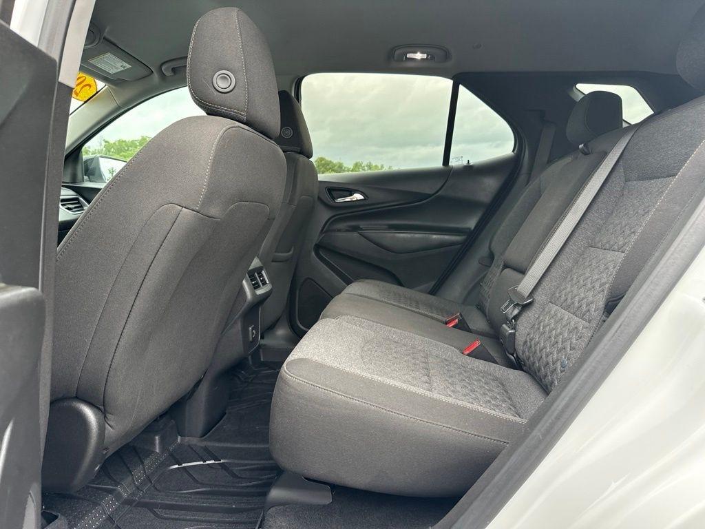 Chevrolet Equinox AWD 4dr LT w/1LT 2023