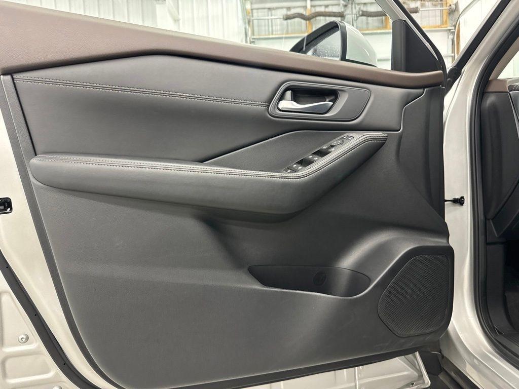 Nissan Rogue AWD SV 2023