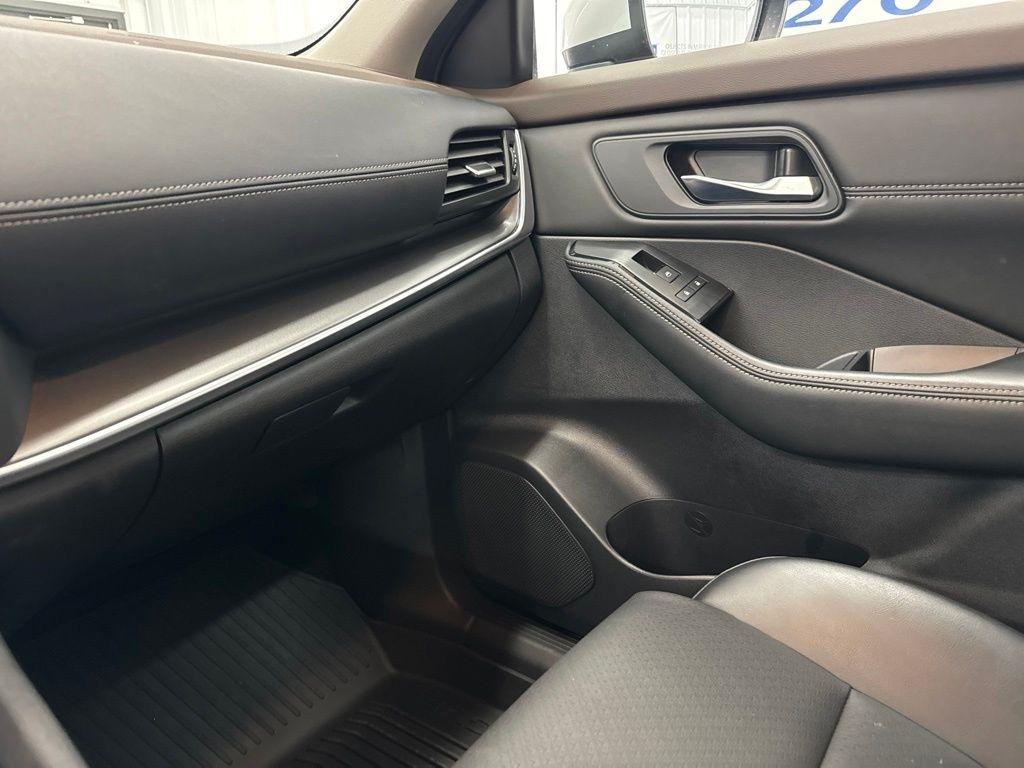 Nissan Rogue AWD SV 2023