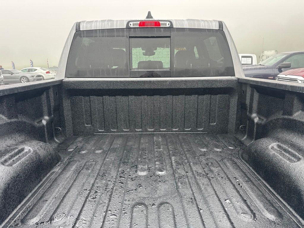 RAM 1500 Laramie 4x4 Crew Cab 6'4" Box 2020