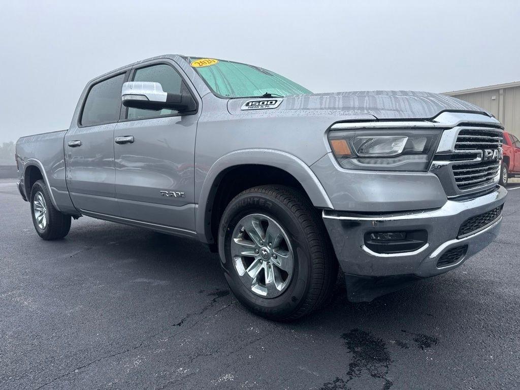 RAM 1500 Laramie 4x4 Crew Cab 6'4" Box 2020
