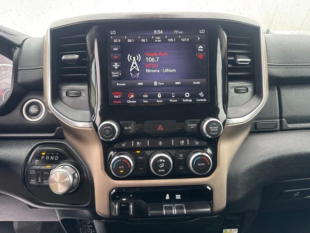 RAM 1500 Laramie 4x4 Crew Cab 6'4" Box 2020