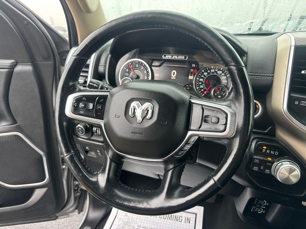 RAM 1500 Laramie 4x4 Crew Cab 6'4" Box 2020