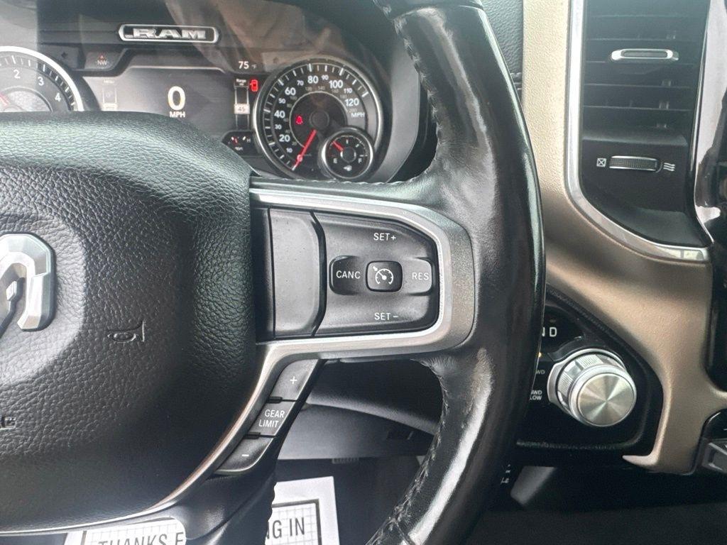 RAM 1500 Laramie 4x4 Crew Cab 6'4" Box 2020
