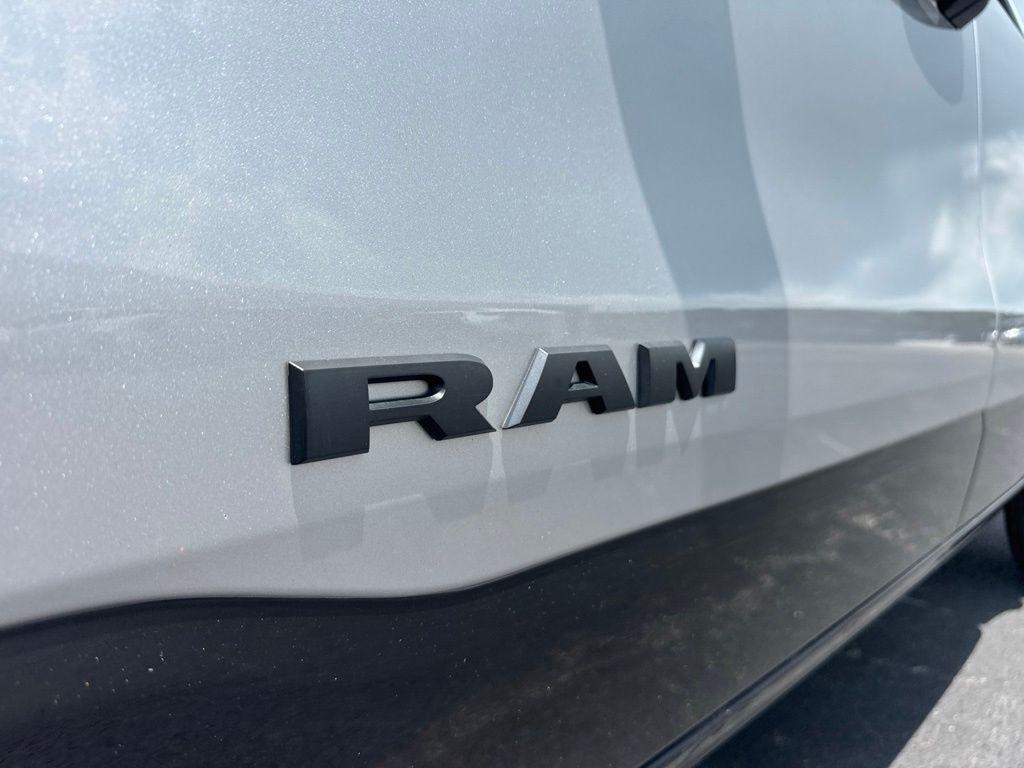 RAM 1500 Rebel 4x4 Crew Cab 5'7" Box 2022