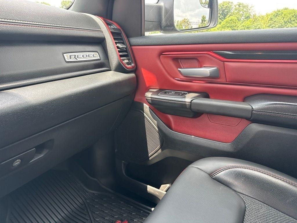 RAM 1500 Rebel 4x4 Crew Cab 5'7" Box 2022