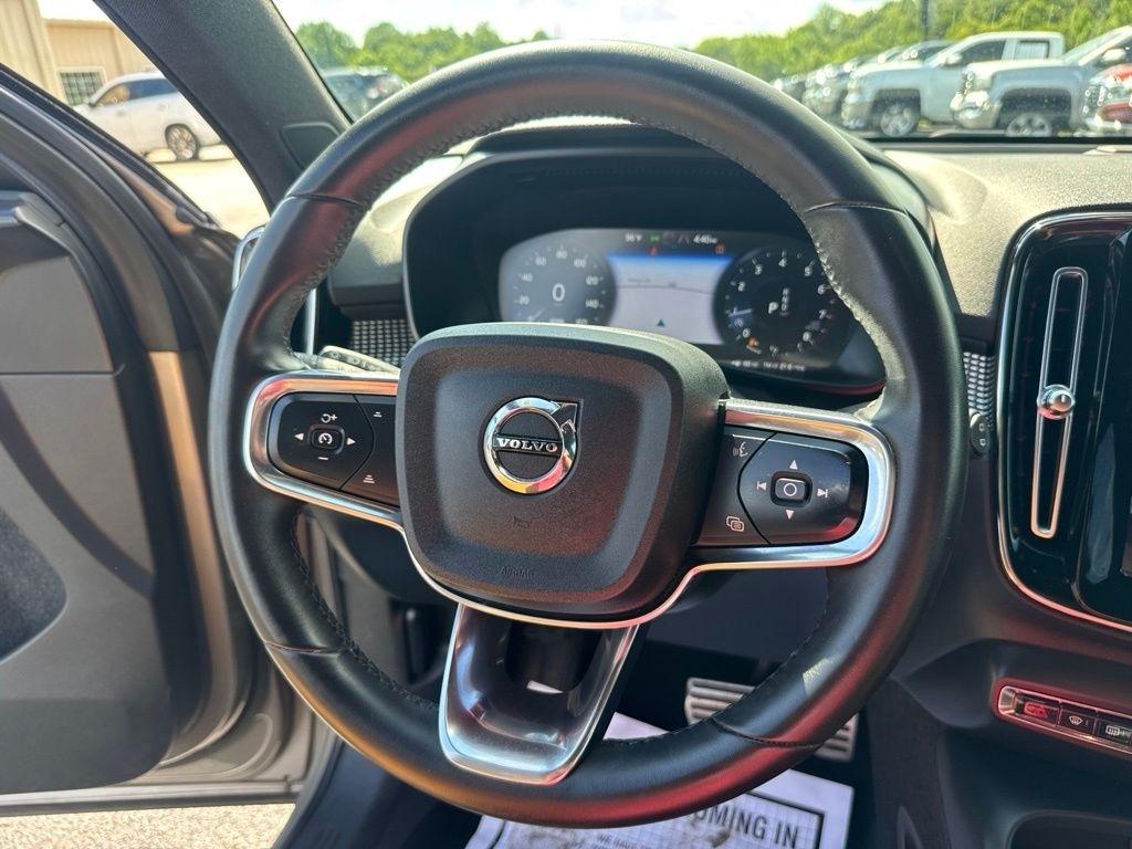 Volvo XC40 T5 AWD R-Design 2022