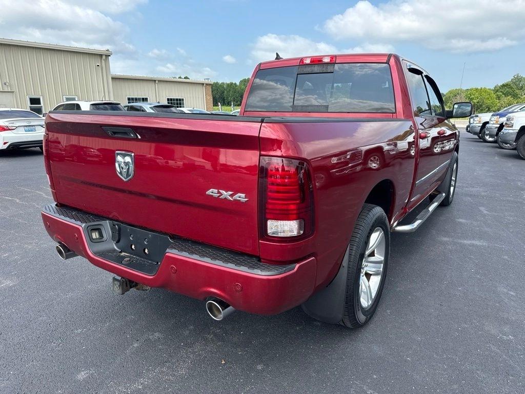 RAM 1500 4WD Crew Cab 149" Sport 2015