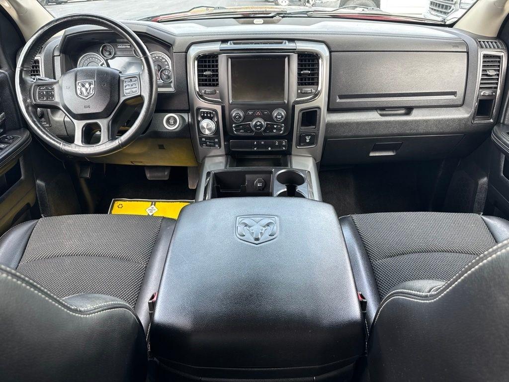 RAM 1500 4WD Crew Cab 149" Sport 2015