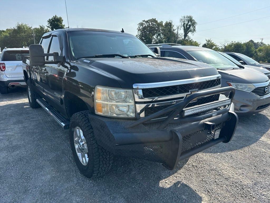 Chevrolet Silverado 2500HD 4WD Crew Cab 153.7" LTZ 2011