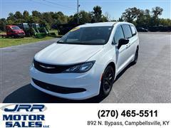 2024 Chrysler Voyager 