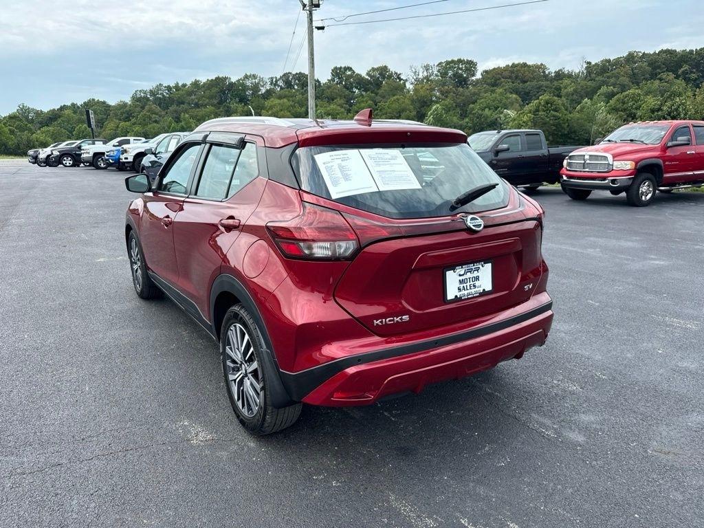 Nissan Kicks SV FWD 2021