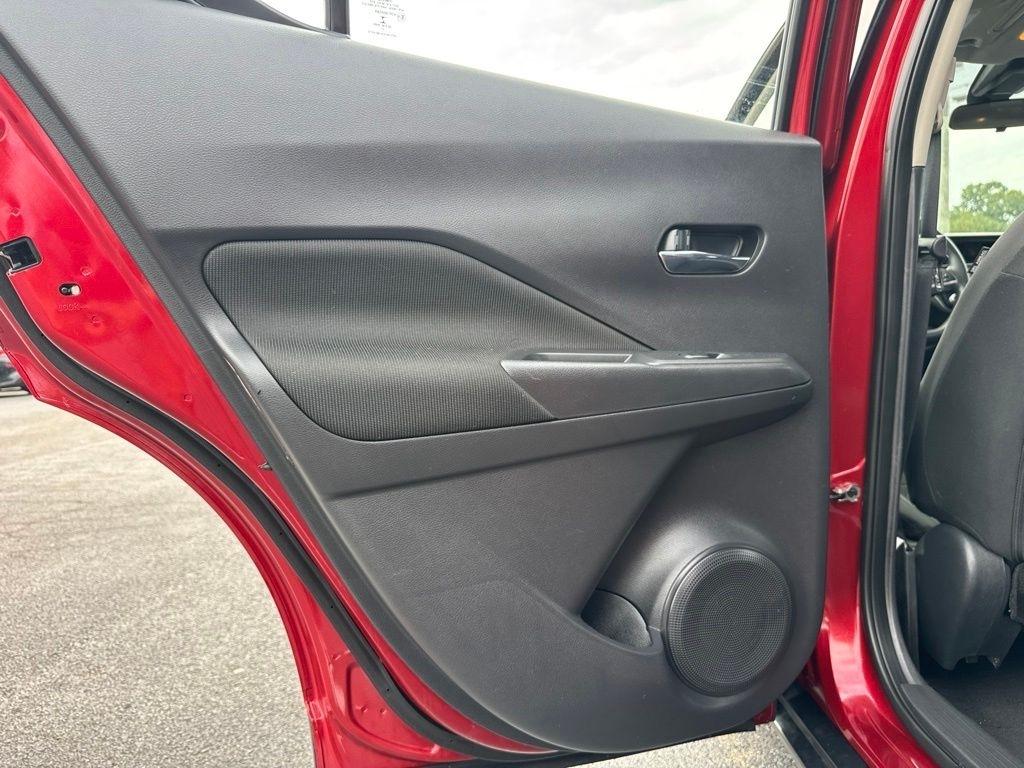 Nissan Kicks SV FWD 2021