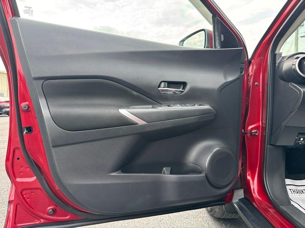 Nissan Kicks SV FWD 2021
