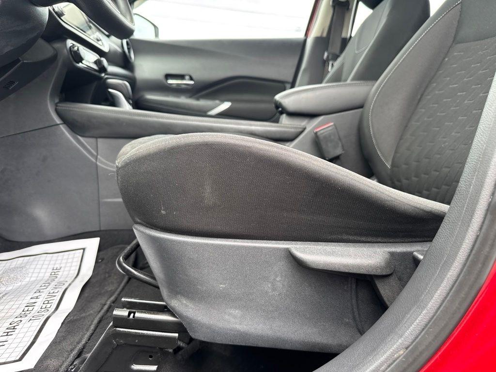 Nissan Kicks SV FWD 2021