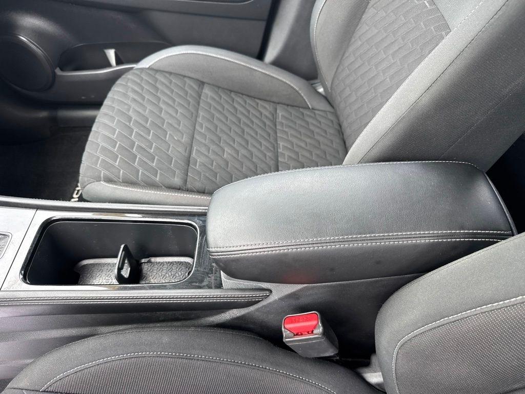 Nissan Kicks SV FWD 2021