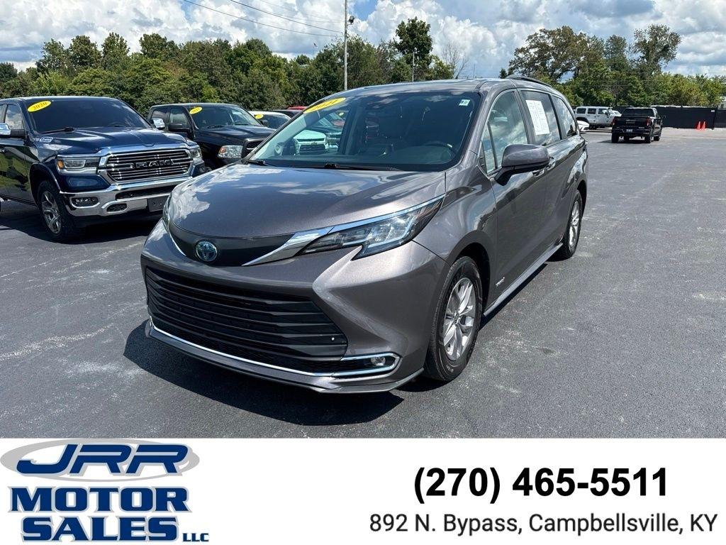 2021 Toyota Sienna XLE AWD 7-Passenger (Natl)