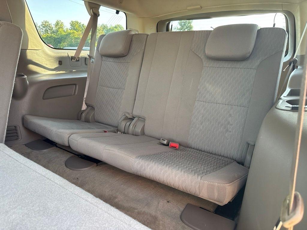 GMC Yukon XL 4WD 4dr SLE 2015