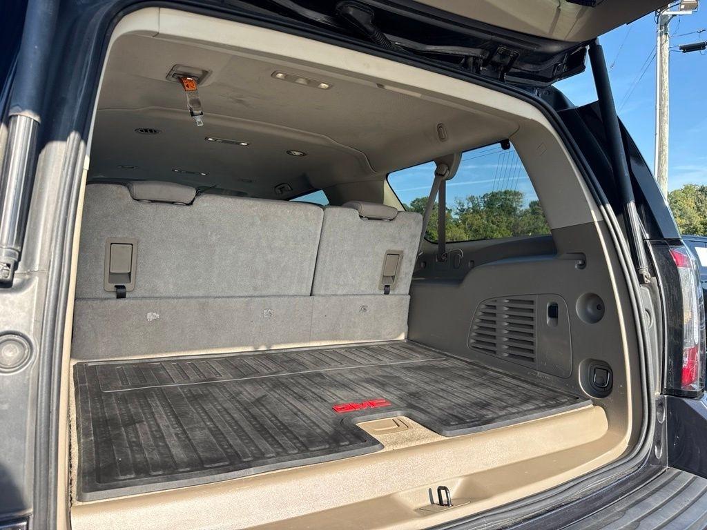 GMC Yukon XL 4WD 4dr SLE 2015