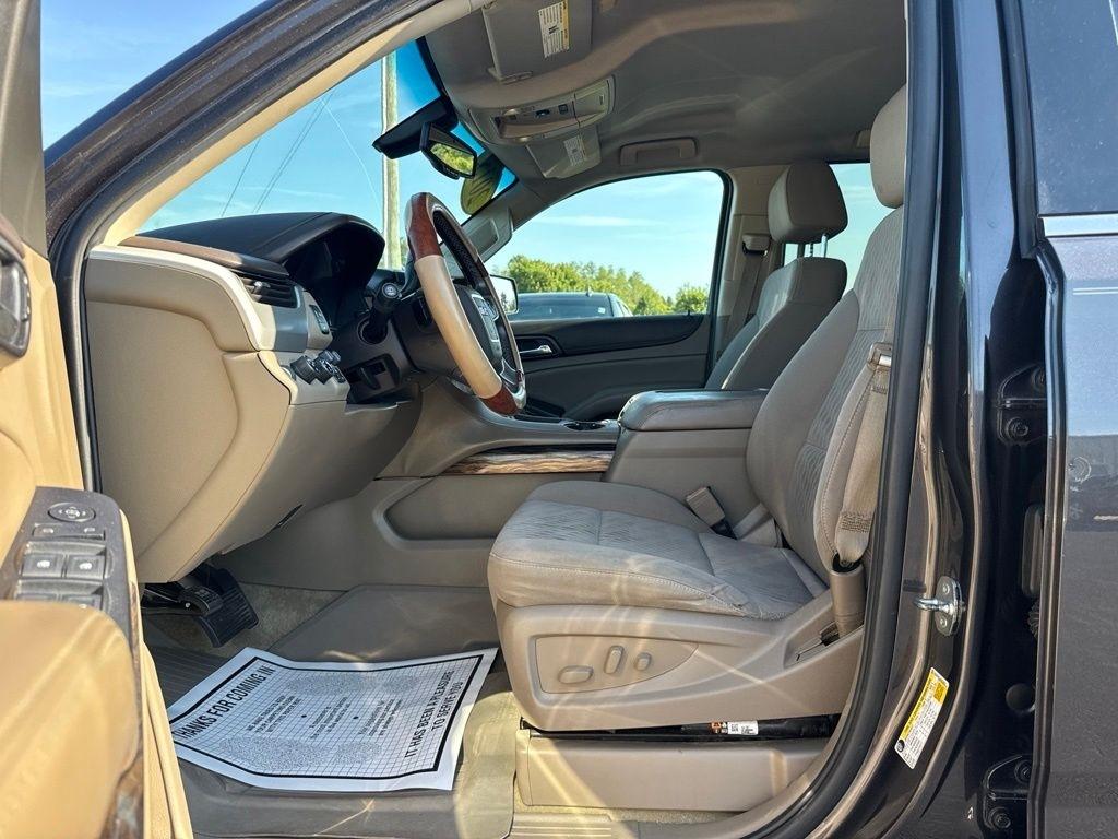 GMC Yukon XL 4WD 4dr SLE 2015