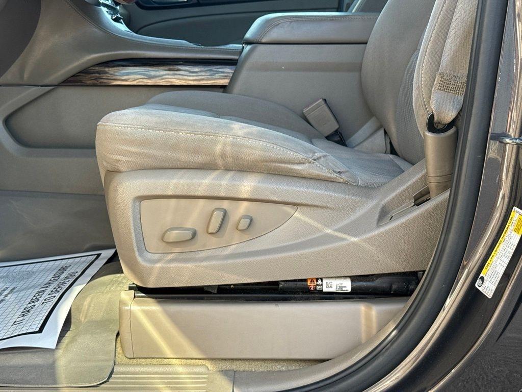 GMC Yukon XL 4WD 4dr SLE 2015