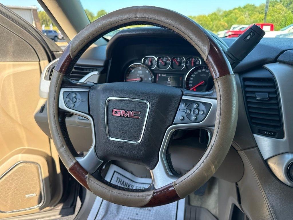 GMC Yukon XL 4WD 4dr SLE 2015