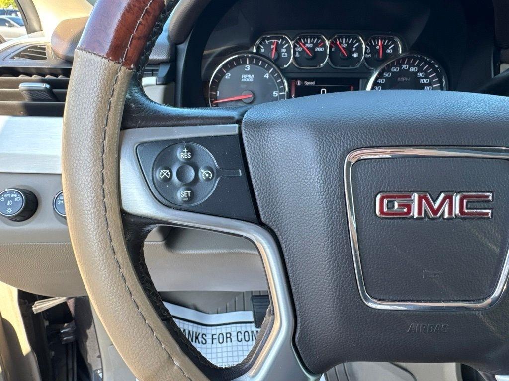 GMC Yukon XL 4WD 4dr SLE 2015
