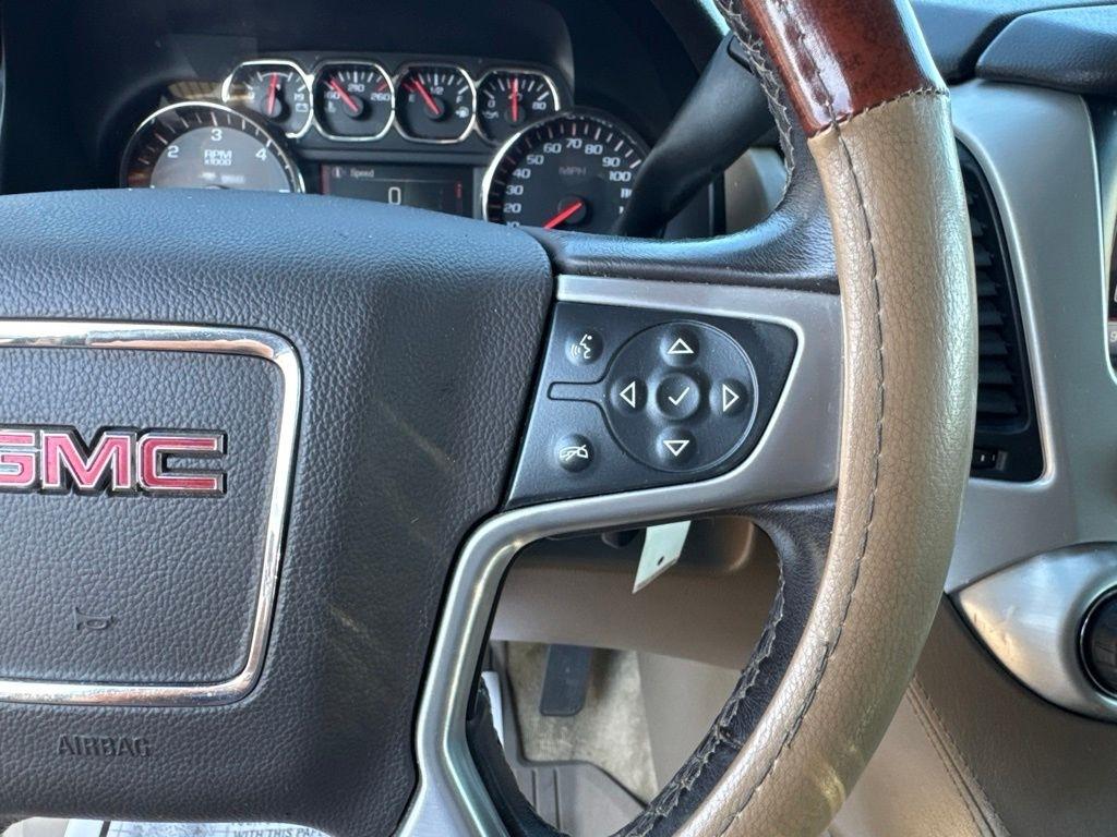 GMC Yukon XL 4WD 4dr SLE 2015