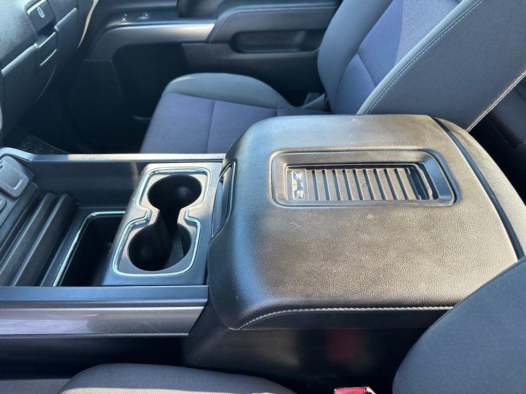 Chevrolet Silverado 1500 4WD Double Cab 143.5" LT w/1LT 2018