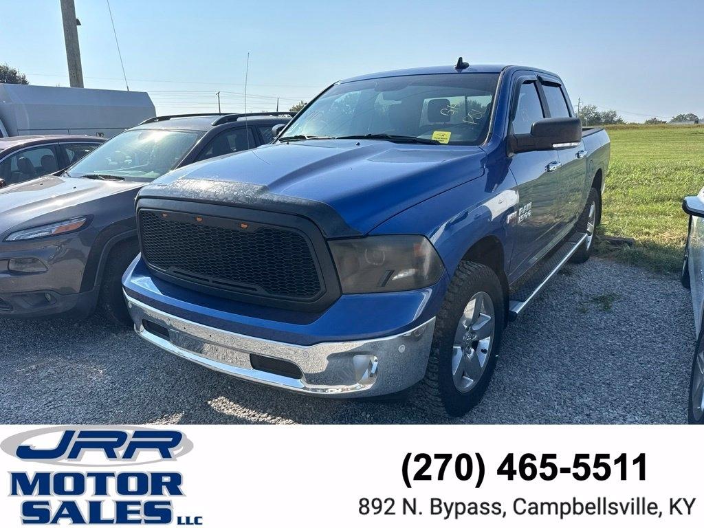 RAM 1500 Big Horn 4x4 Crew Cab 5'7" Box 2017